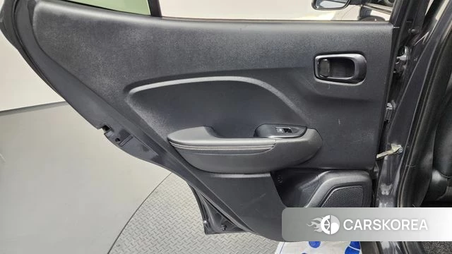 Hyundai Venue id 4470940 из Кореи 17