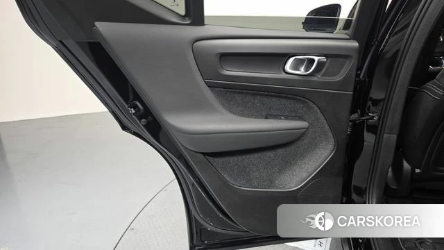 Volvo XC40 id 4381031 из Кореи 17