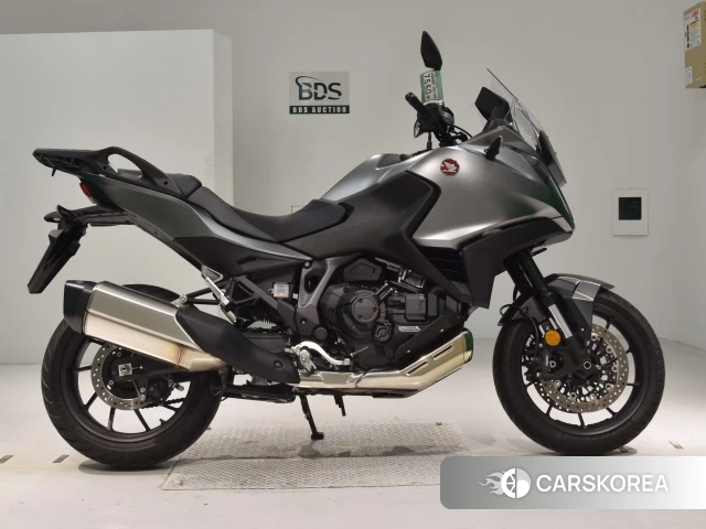 Проданный Honda NT1100 2023 из Японии