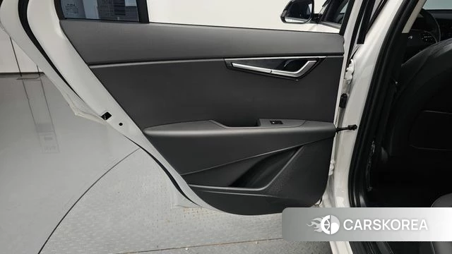 Kia Di Ol Nu Niro id 4342322 из Кореи 17