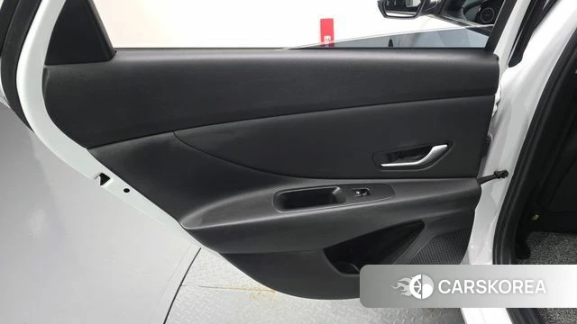 Hyundai Avante Hybrid (CN7) id 4592771 из Кореи 17