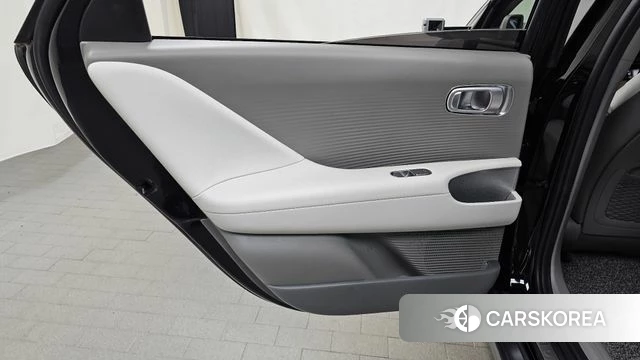 Hyundai Ionic 6 id 4905571 из Кореи 17