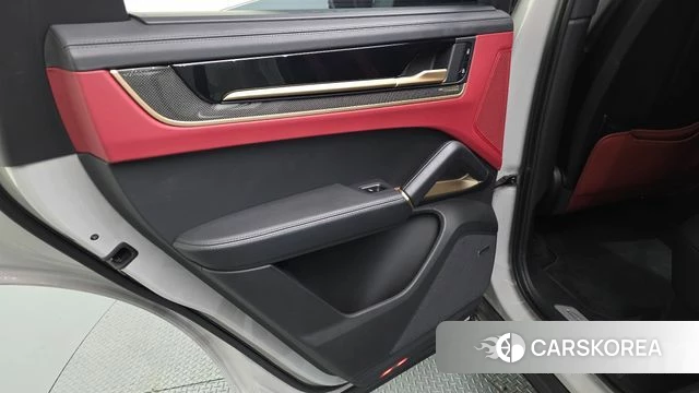 Porsche Cayenne (PO536) id 4778334 из Кореи 17