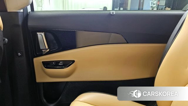 Kia Carnival 4th generation id 4324486 из Кореи 17