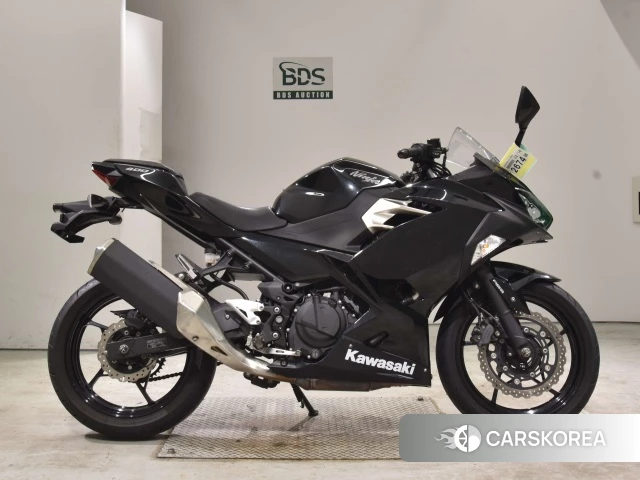 Проданный Kawasaki NINJA 400 2018 из Японии