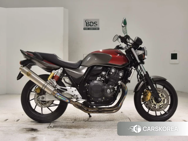 Проданный Honda CB400SF 2016 из Японии