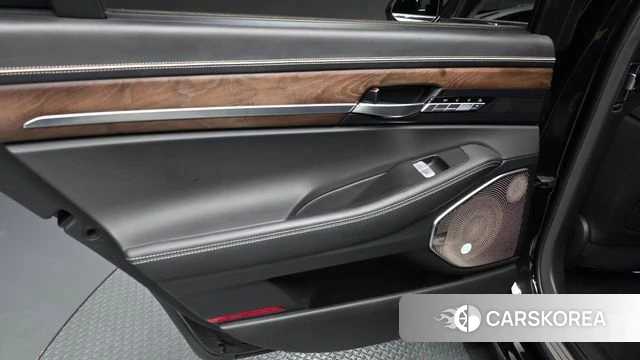 Genesis G90 id 4785389 из Кореи 17