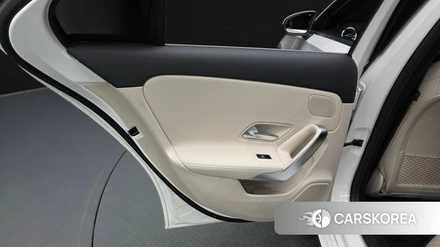 Mercedes-Benz A-Class W177 id 4697997 из Кореи 17