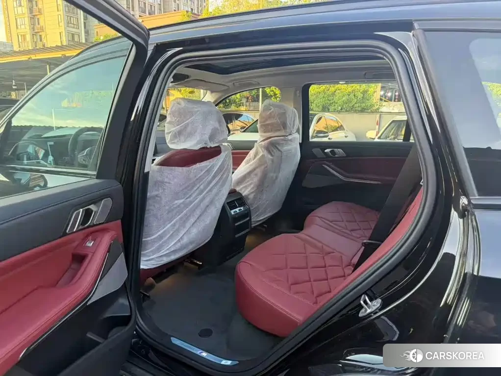 BMW X5 id 4686099 из Китая 17
