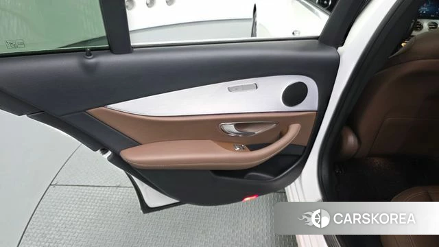 Mercedes-Benz E-Class W213 id 4434283 из Кореи 17