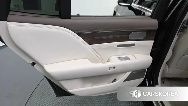 Genesis G90 (RS4) id 4517211 из Кореи 17