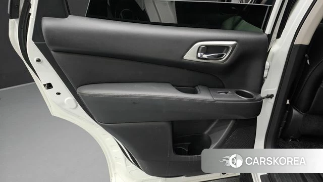 Nissan Pathfinder 4th Generation id 4689296 из Кореи 17
