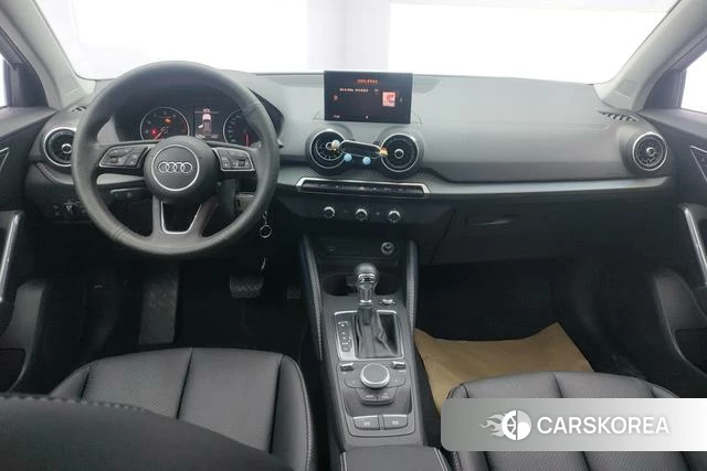 Audi Q2L id 3768946 из Китая 17
