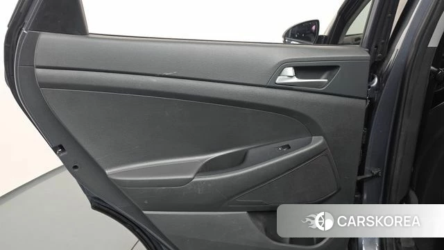 Hyundai All New Tucson id 4882102 из Кореи 17