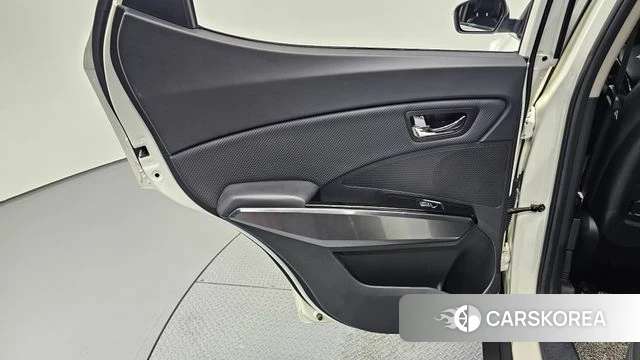 Ssangyong Berry New Tivoli id 4636476 из Кореи 17