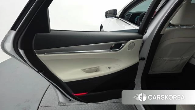 Hyundai The New Grandeur IG Hybrid id 4489268 из Кореи 17