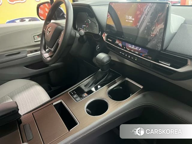 Toyota Saina id 4261181 из Китая 17