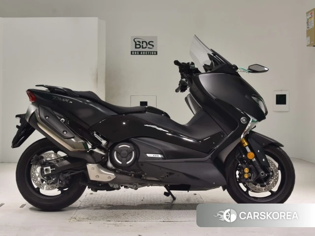 Проданный Yamaha T-MAX 530 DX 2018 из Японии
