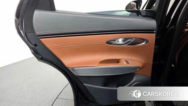 Genesis GV70 id 4303812 из Кореи 17