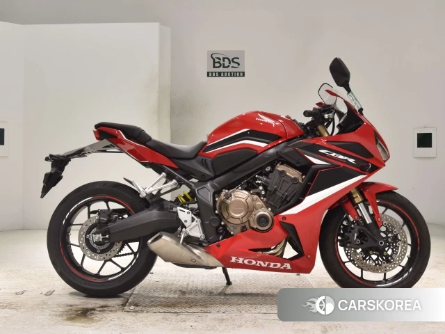 Проданный Honda CBR650R id 4086918 из Японии