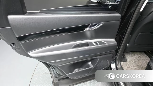 Genesis GV80 id 4303618 из Кореи 17