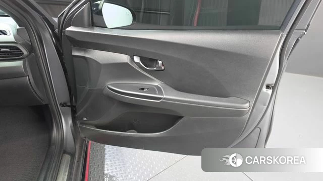 Hyundai Veloster (JS) id 4331175 из Кореи 17