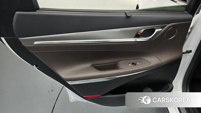 Hyundai The New Grandeur IG id 4382399 из Кореи 17
