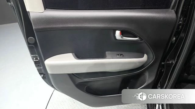 Kia The New Kia Ray id 4608347 из Кореи 17