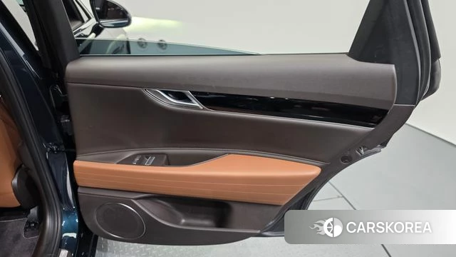 Genesis G80 (RG3) id 4561575 из Кореи 17