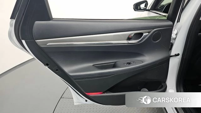 Hyundai The New Grandeur IG Hybrid id 4444693 из Кореи 17