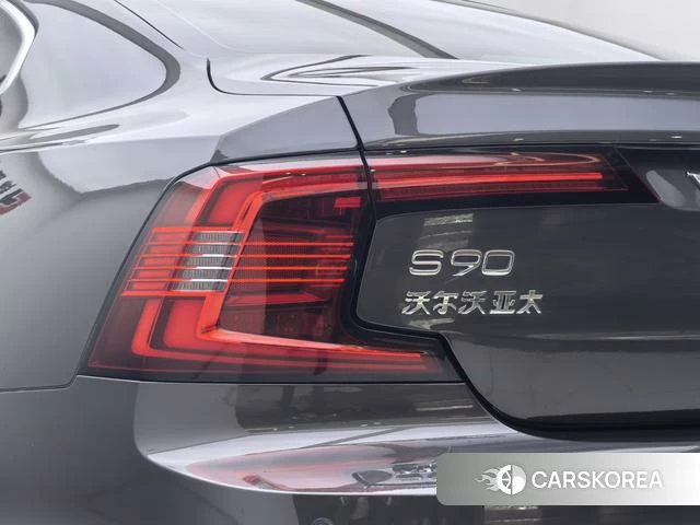 Volvo S90 id 4253345 из Китая 17
