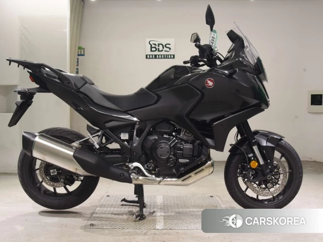 Проданный Honda NT1100 2023 из Японии