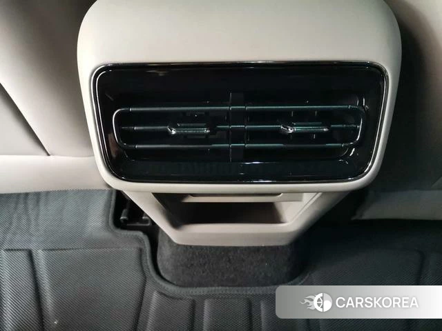 Geely Galaxy Galaxy Sparkle 8 PHEV id 4220909 из Китая 17