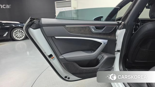 Audi A7 (4K) id 4662326 из Кореи 17