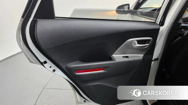 Kia Niro Plus id 4854140 из Кореи 17