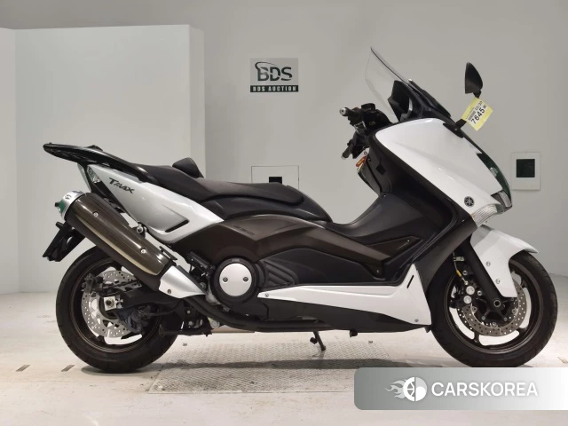 Проданный Yamaha T-MAX 530 2014 из Японии, фото 2
