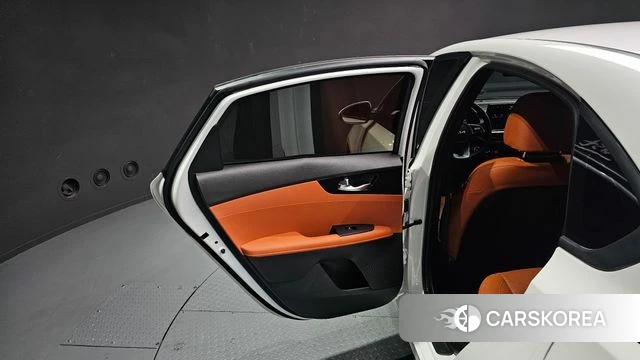 Kia The New K3 2nd generation id 4223471 из Кореи 17