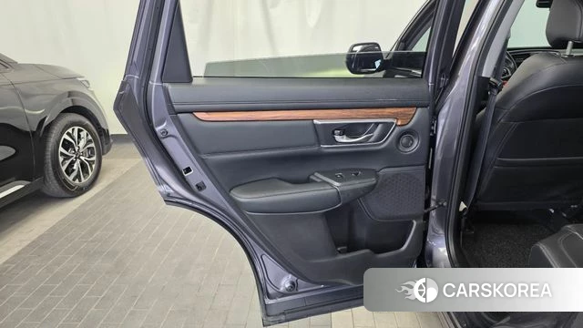 Honda CR-V 5th generation id 4317706 из Кореи 17
