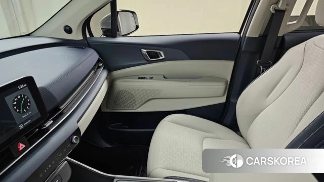 Kia The New Carnival 4th Generation id 4432366 из Кореи 17