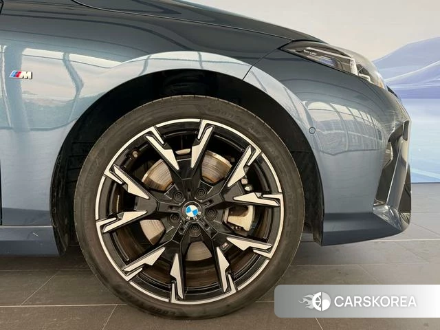 BMW 2 series id 4335196 из Китая 17