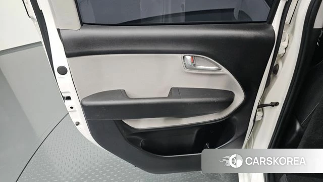 Kia The New Kia Ray id 4591755 из Кореи 17