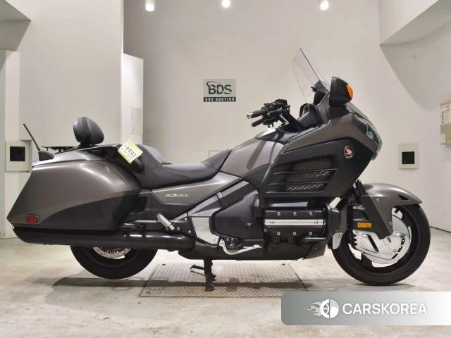 Проданный Honda GL1800 2016 из Японии, фото 2