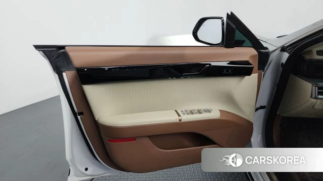 Hyundai Grandeur Hybrid (GN7) id 4248759 из Кореи 17
