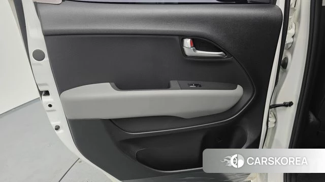 Kia The New Kia Ray id 4354467 из Кореи 17