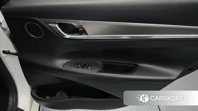 Hyundai The New Grandeur IG id 4245608 из Кореи 17