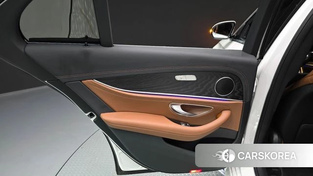 Mercedes-Benz E-Class W213 id 4712126 из Кореи 17