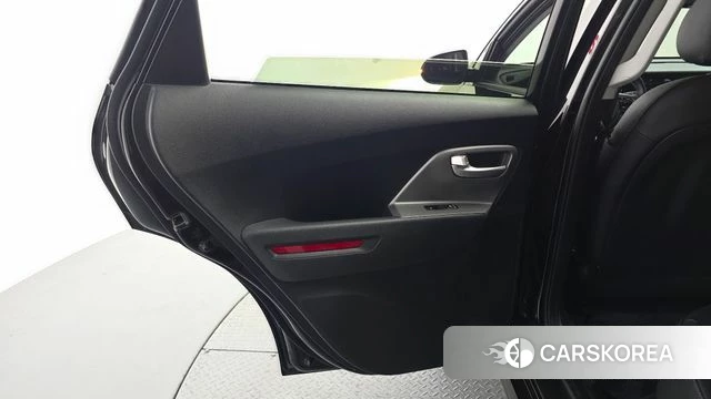 Kia Niro Plus id 4523908 из Кореи 17