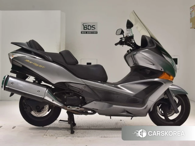 Проданный Honda SILVER WING 600 GT 2012 из Японии