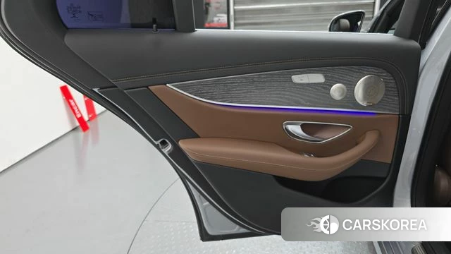 Mercedes-Benz E-Class W213 id 4223681 из Кореи 17