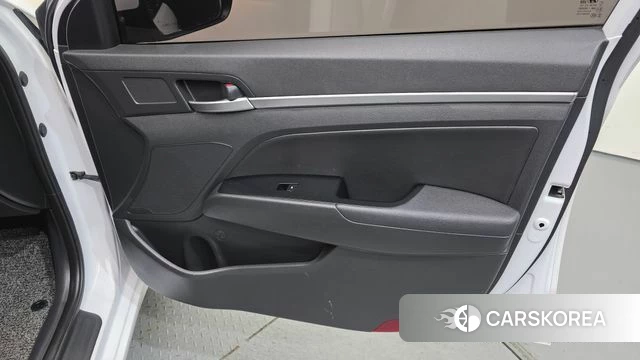 Hyundai The New Avante AD id 4310623 из Кореи 17